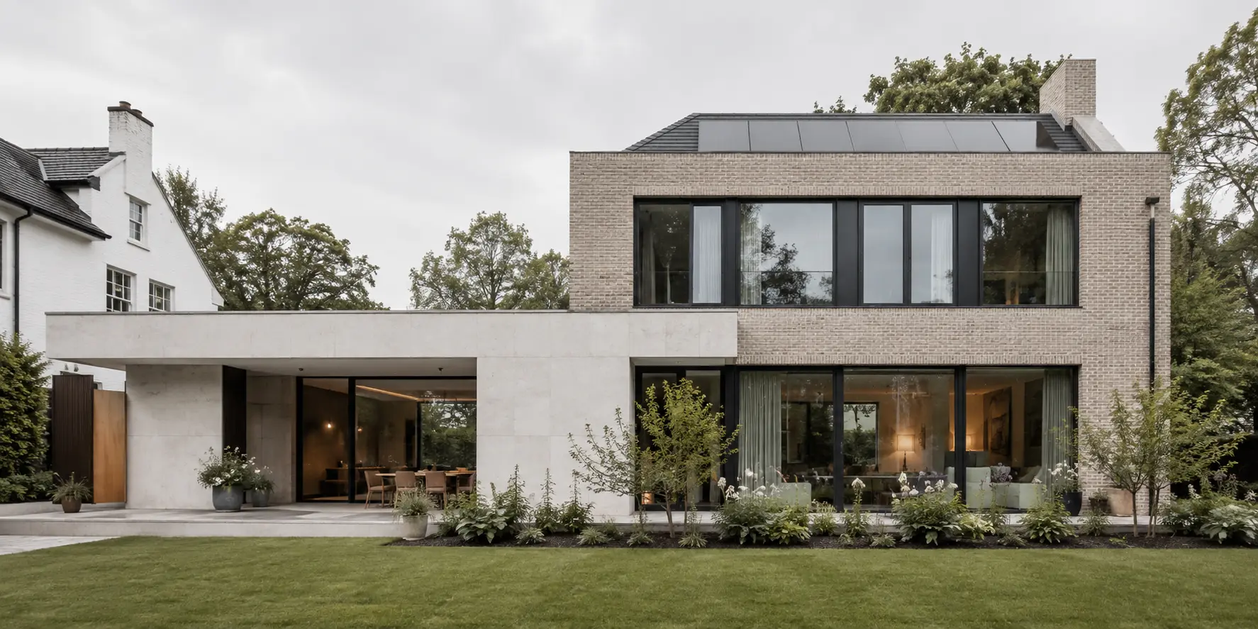 Professioneel gerenoveerde moderne woning